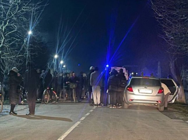 ЗМІ повідомляють про жахливу аварію у селі на Мукачівщині
