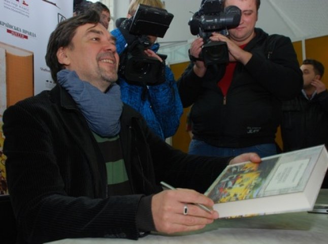 Юрій Андрухович проведе презентацію книги "Лексикон інтимних міст" в Ужгороді