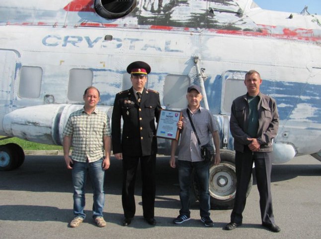 У День добросусідства українці передали словакам легендарний гелікоптер