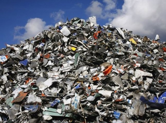 У Мукачеві вирішили заборонити приймати сміття з інших районів області