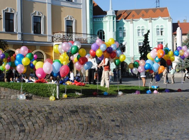 В Мукачеві відзначають День дошкільника (ФОТО)