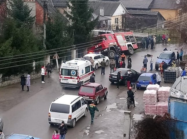Аварія на Закарпатті: зіткнулись легковик і пожежна машина
