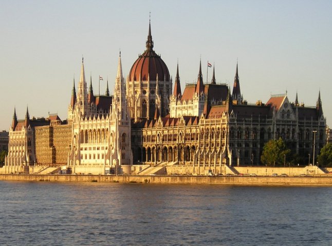 Йосип Борто виступив у Будапешті на Форумі угорських депутатів 