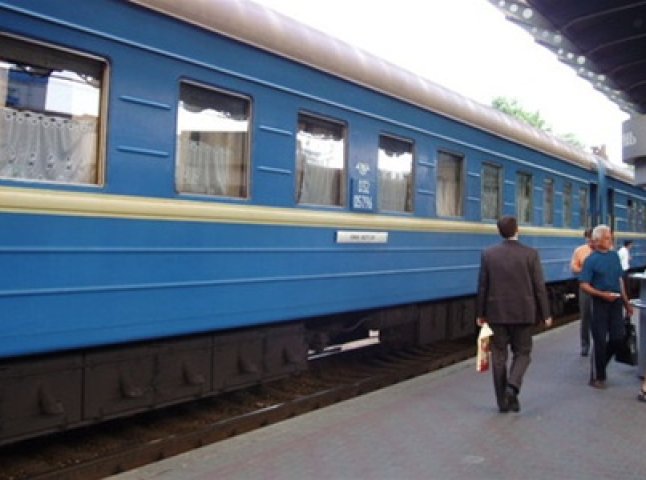 У поїзді сполученням "Київ-Ужгород" обікрали двох жінок