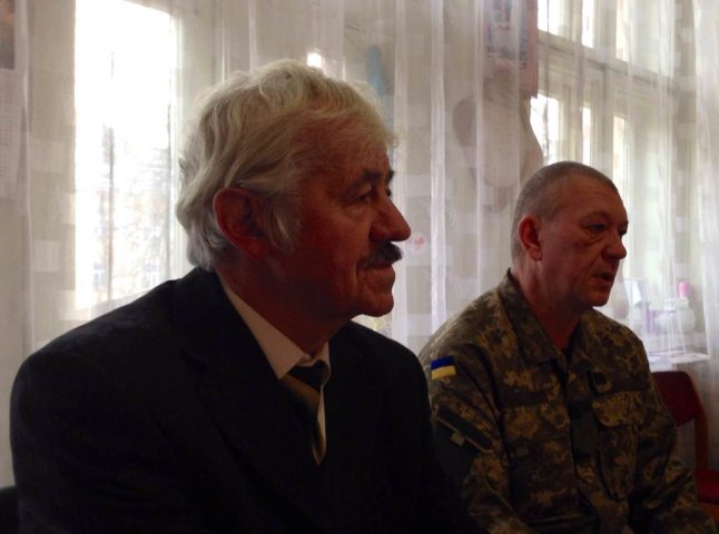 Жоден із обласних чиновників не відвідав закарпатських військових у зоні АТО, – майор Віталій Постолакі