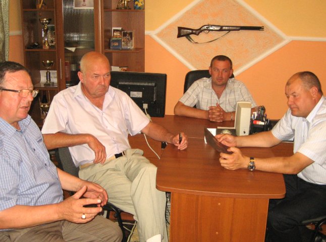 Очільники Берегівщини перевірили стан справ в селі Кідьош