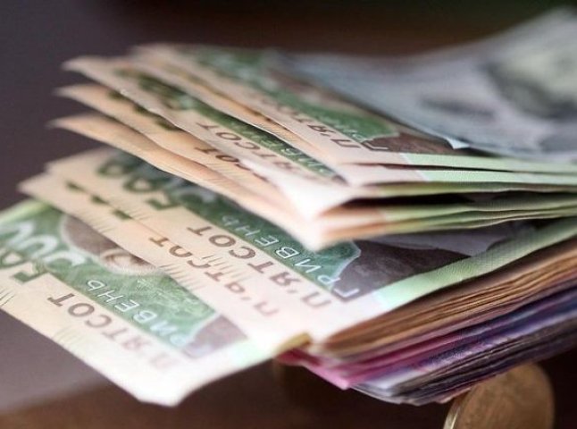 Чиновник заявив, що зарплати українців зростають швидше, ніж витрати на комуналку