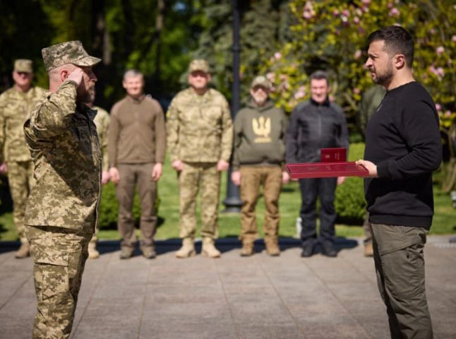 Президент присвоїв найвище звання Героя України полковнику із Закарпаття