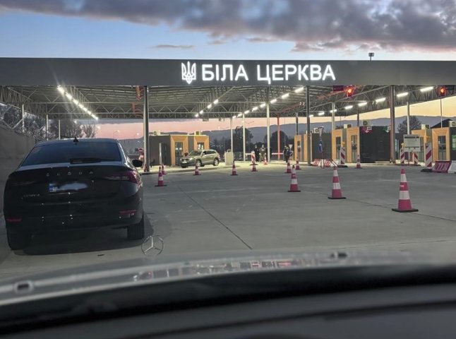 Як працює новий пункт пропуску на Закарпатті: перші дані від митниці про його роботу