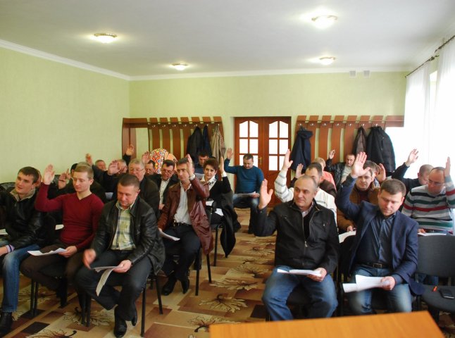 Новообрана Іршавська міська рада зібралась на друге засідання