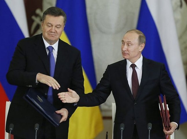 Янукович звернувся до Путіна із проханням використати війська Росії "для відновлення миру"