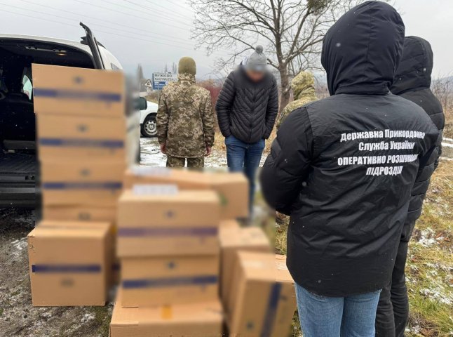 Прикордонники розповіли, що виявили у 17 ящиках на кордоні