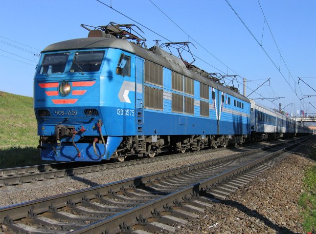 На Покрову "Укрзалізниця" призначила додатковий поїзд з Києва в Ужгород