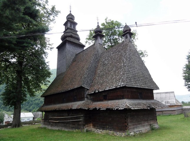 Закордонні фахівці опікуватимуться дерев’яними храмами Закарпаття