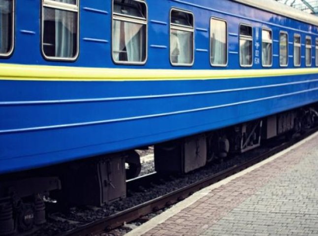Укрзалізниця додає вагони до рейсів з Києва до Ужгорода