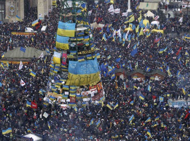 Євромайдан розпочинає активні дії: намети планують встановити в усьому урядовому кварталі