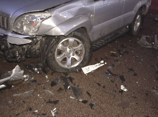 На Свалявщині зіткнулись два автомобілі, водій одного з них із численними травмами в лікарні