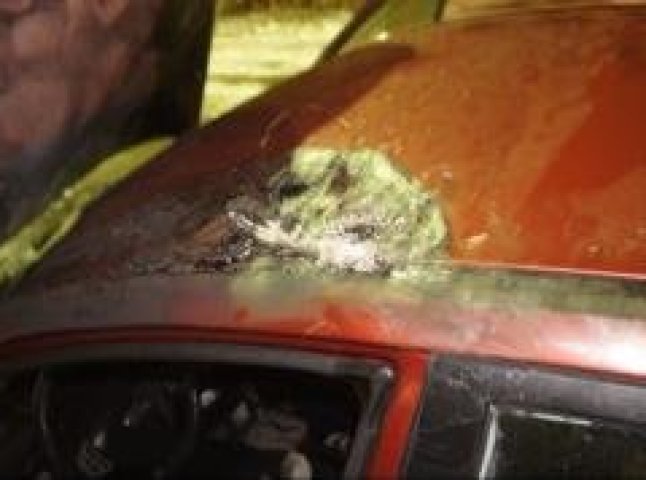 В обласному центрі спалили автомобіль депутату Ужгородської міськради (ФОТО)
