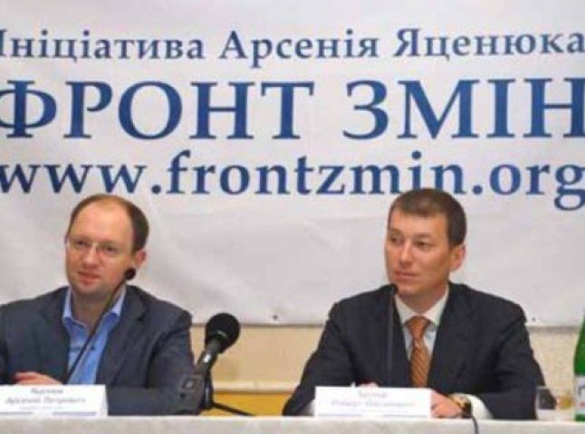 Одразу двоє депутатів Закарпатської обласної ради можуть залишитися без депутатських мандатів