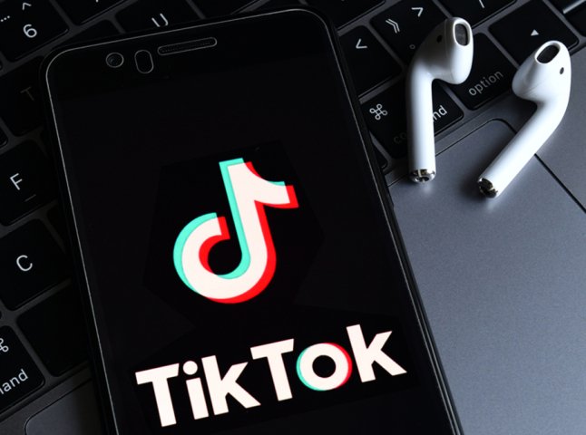 Закарпатця засудили за поширення відео з технікою ЗСУ в TikTok