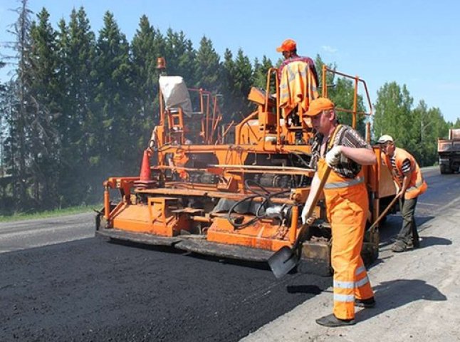 На реконструкцію доріз Закарпаття обласні депутати виділили 311 млн грн