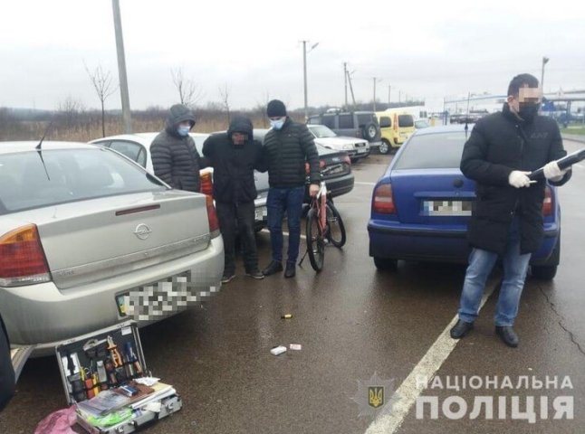 Що відбувалося на околиці Мукачева: подробиці від поліції
