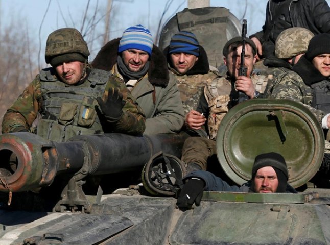 Бійці 128-ої бригади привітали закарпатців з Днем захисника України