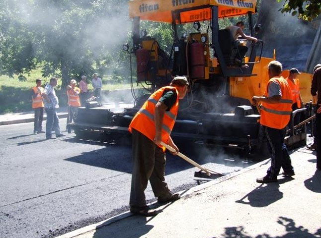 За кошти державного бюджету на Закарпатті відремонтують тільки 17 кілометрів доріг