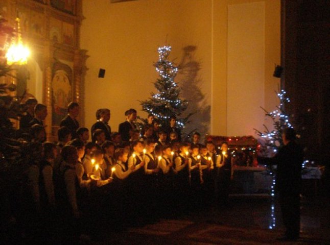 Графік різдвяних концертів хору хлопчиків та юнаків Мукачівської хорової школи