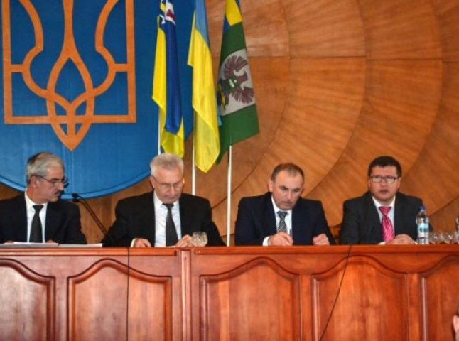 На Тячівщині депутати прийняли бюджет району на 2016 рік