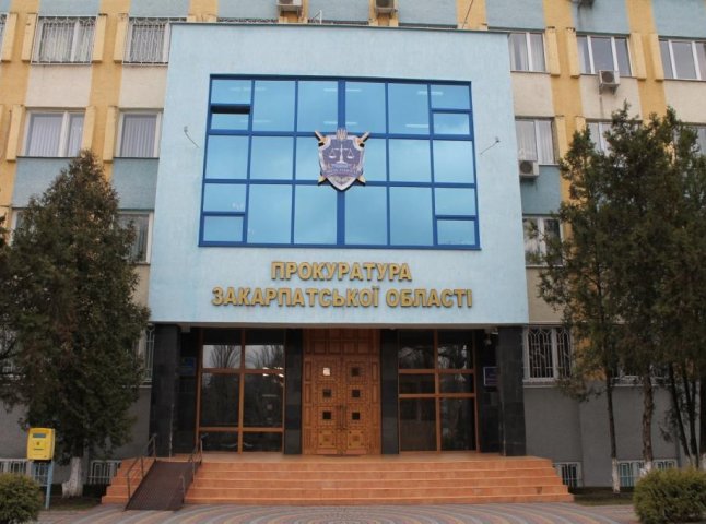 Прокуратура перевірить інформацію про те, що працівники одного з готельно-ресторанних комплексів займаються звідництвом для розпусти