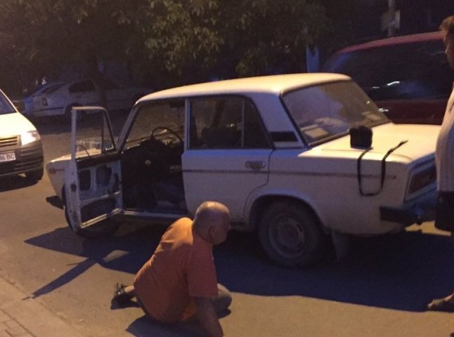 В Ужгороді чоловік наздогнав і "знешкодив" п’яного водія, який вкрав його авто