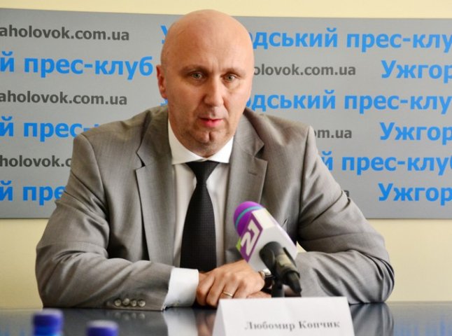 Керівництво АВЕ зібрало прес-конференцію в Ужгороді, щоб заявити про зміну політики (ФОТО)
