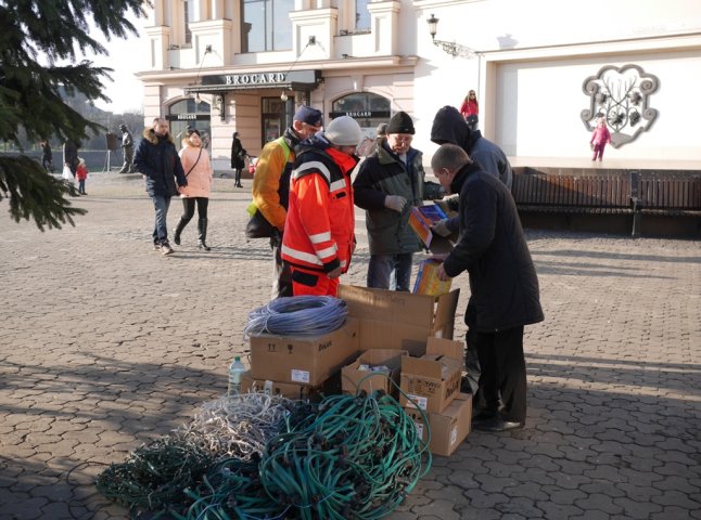 З п’ятниці у центрі Ужгорода почне працювати новорічно-різдвяний ярмарок