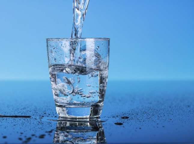 "Поляна Срібна" – вода для довголіття