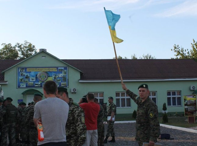Мукачівська застава по першій команді готова знову вибути на Схід України (ВІДЕО)
