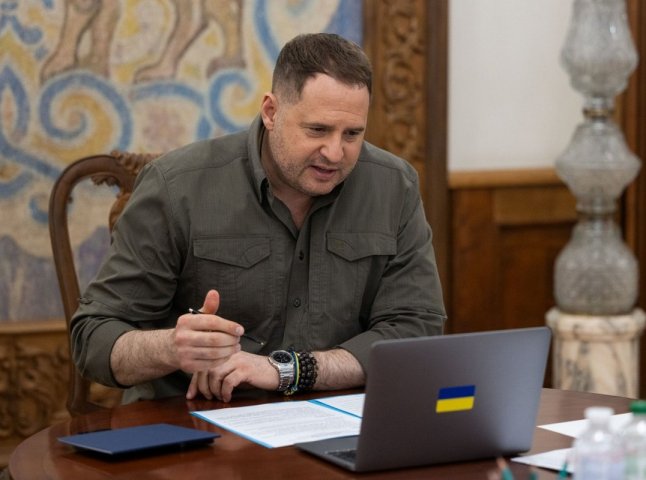 Андрій Єрмак і Петер Сійярто домовились про зустріч наступного тижня