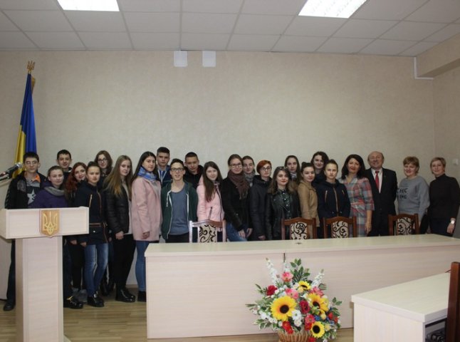 Викладачі УжНУ завітали до Мукачівського аграрного коледжу