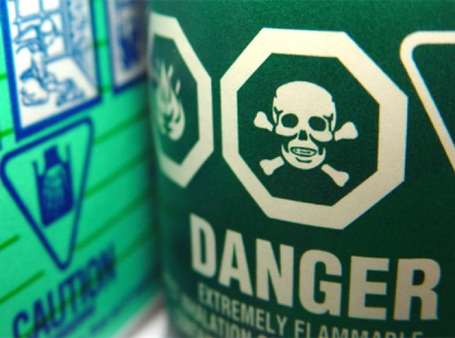 Україна завалена пестицидами та отрутохімікатами