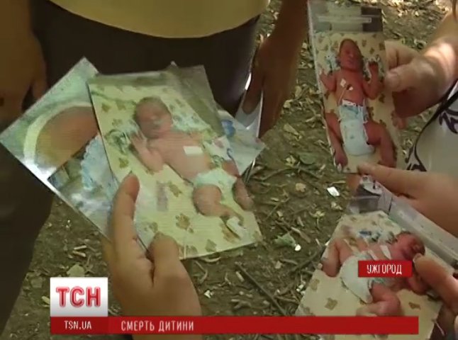 Скандал в ужгородському пологовому будинку: батьки підозрюють лікарів у підміні свого немовляти, яке померло (ВІДЕО)