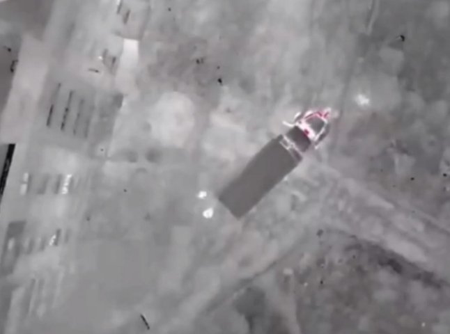 З’явилось відео нічної роботи пілотів БПЛА 128 бригади по окупантах