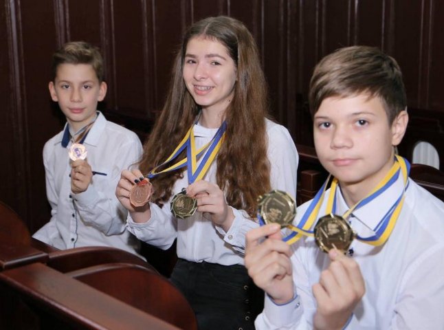 У Мукачеві нагородили призерів Кубку України з карате WKS