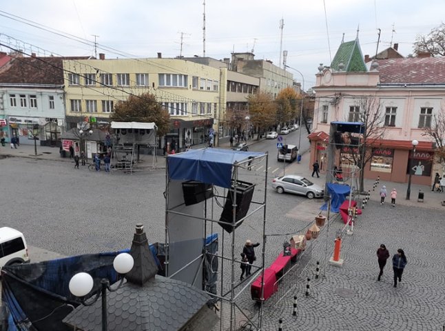 День святого Мартина: у центрі Мукачева триває підготовка