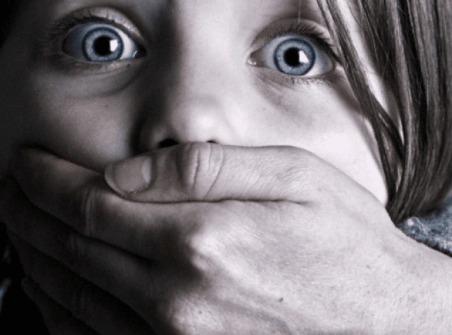 В Ужгороді намагались зґвалтувати дитину. Поліція перевіряє факт