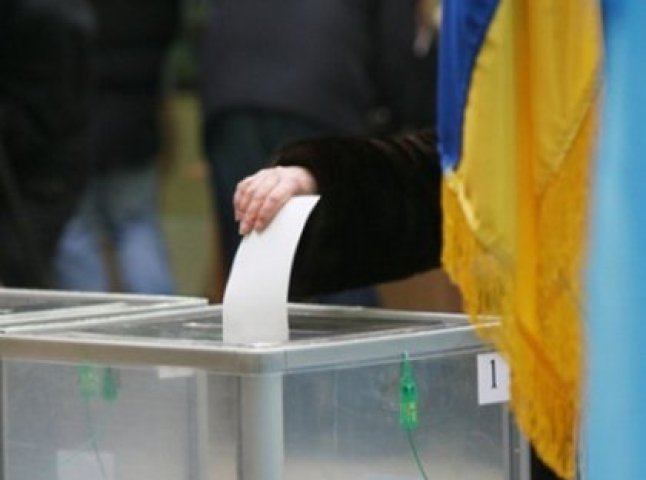 У Мукачеві явка виборців – понад 40%