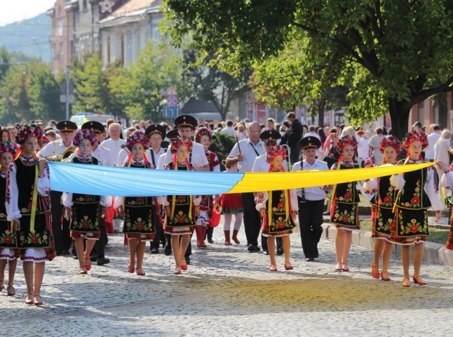 У Мукачеві відбудеться парад вишиванок