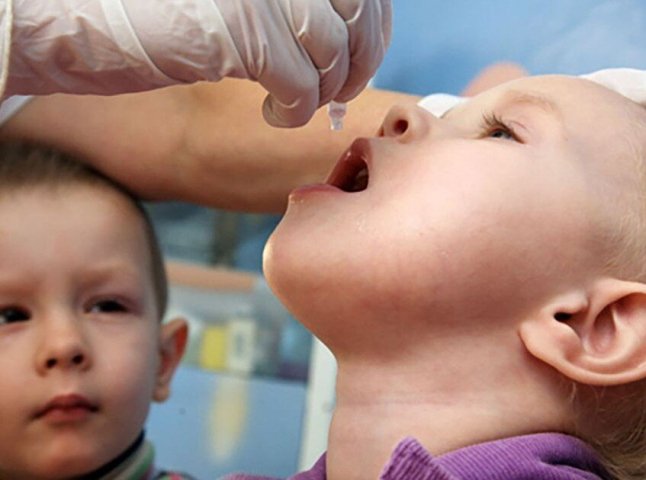 На Закарпатті ще у чотирьох дітей виявили поліовірус