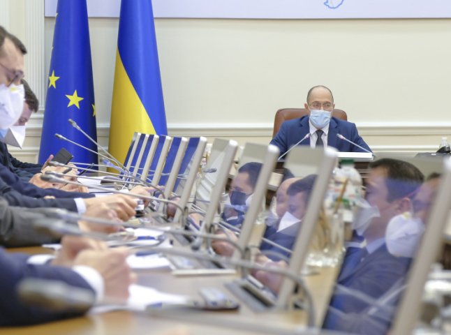 В Україні посилюють карантин: список нових обмежень