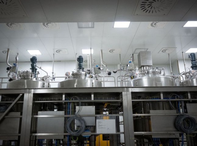 На Закарпатті готують до запуску зведений з нуля завод