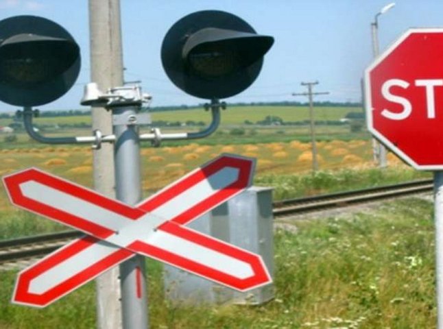 В Ужгороді впродовж двох днів буде закритий один із залізничних переїздів 